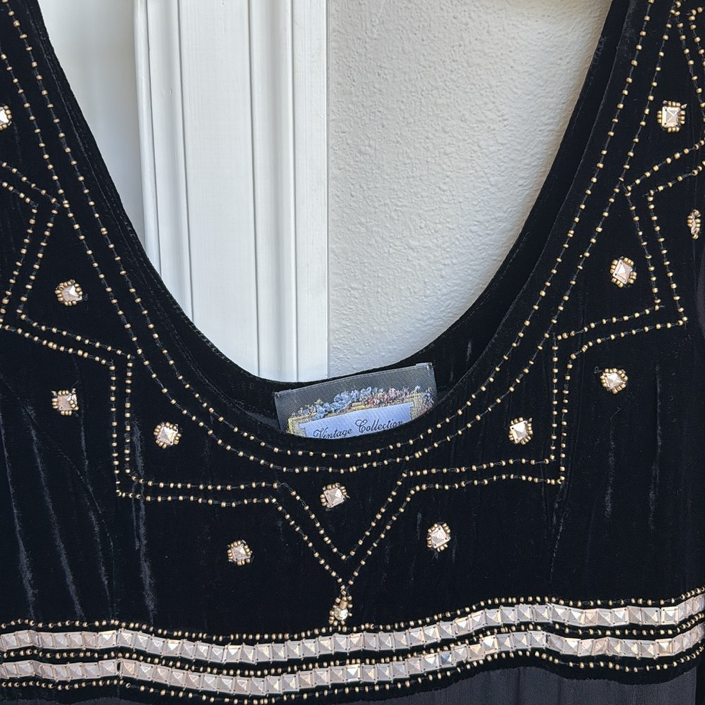 Vintage Collection silk & velvet sequined mini-dress - size medium - Picture 4 of 8